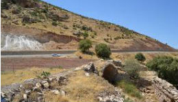 Թուրքիայում նոր ճանապարհ կառուցելու համար քանդվել է հայկական գեզեզմանոցը