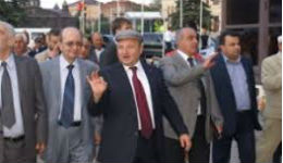 Ռուս թիկնապահները հրել ու հեռացրել են Վարդան Ղուկասյանին