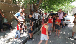 Փարաքարցիները սպառնում են փակել Երևան-էջմիածին ճանապարհը