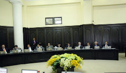 Հավելավճար է տրվելու ծանր աշխատանք կատարող պետական պաշտոնյաներին