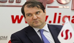 Գունավոր հեղափոխություններն իշխանության են բերում անգրագետների, որոնք ամբոխին գայթակղում են անիրականանալի երազանքներով